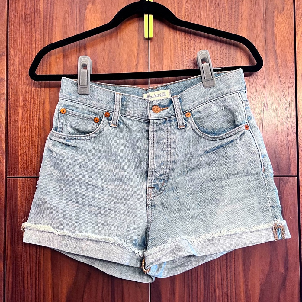 Madewell high waisted vintage jean shorts size 26